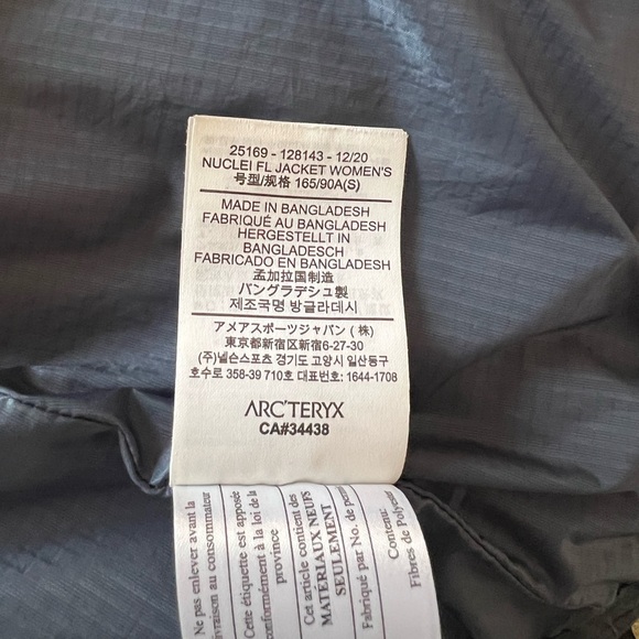 Arc'teryx Dark Navy Outdoor Jacket
NUCLEI FL JACKET WOMEN’S - Picture 4 of 5